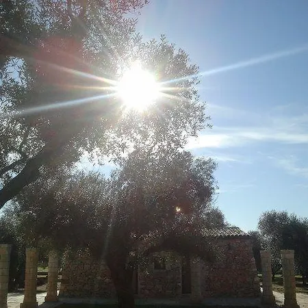 مزرعة للإقامة Tenuta Serre سالفي